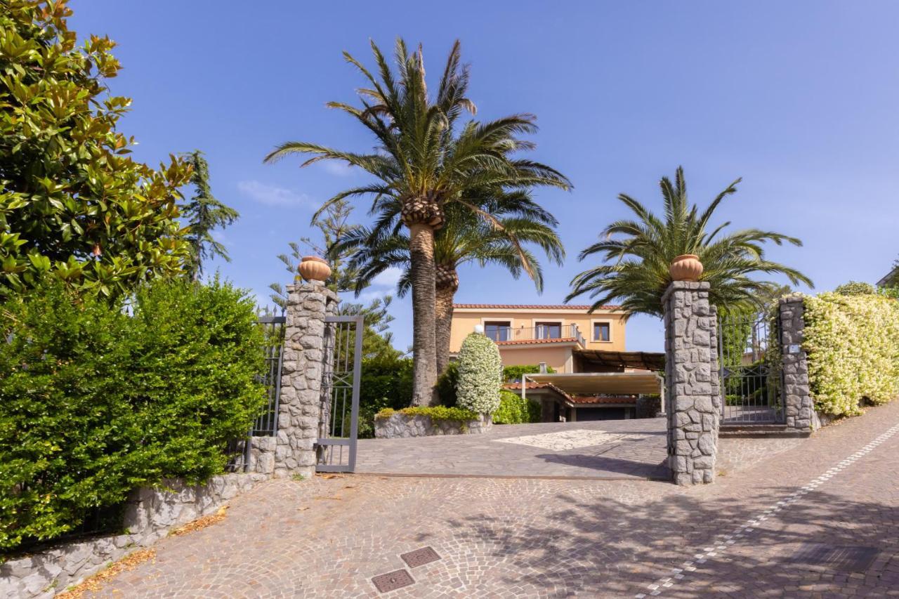 מסה לוברנסה Villa Solatia מראה חיצוני תמונה