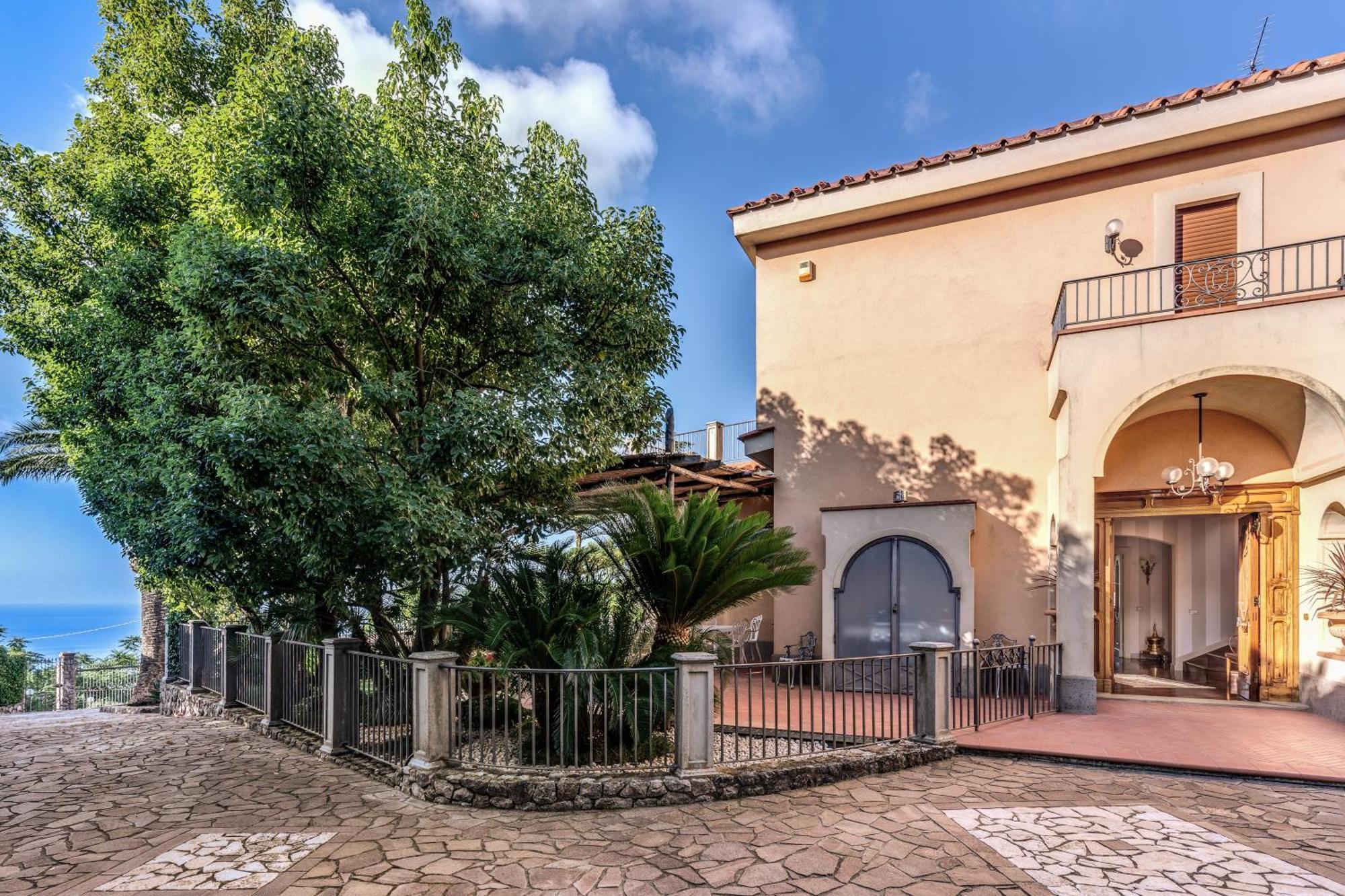 מסה לוברנסה Villa Solatia מראה חיצוני תמונה